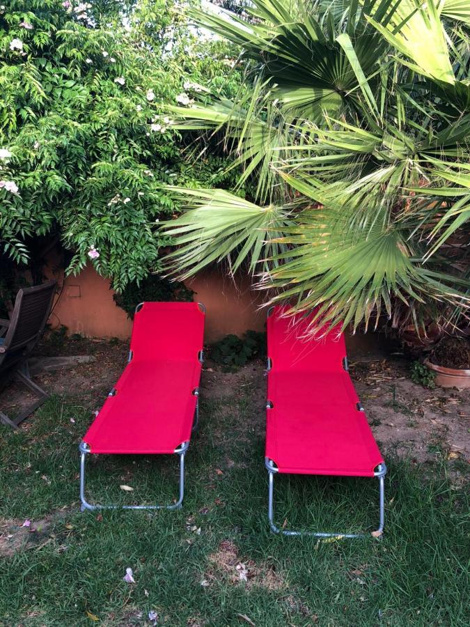 Beach Apartment Garden And Wifi Tarifa Bagian luar foto