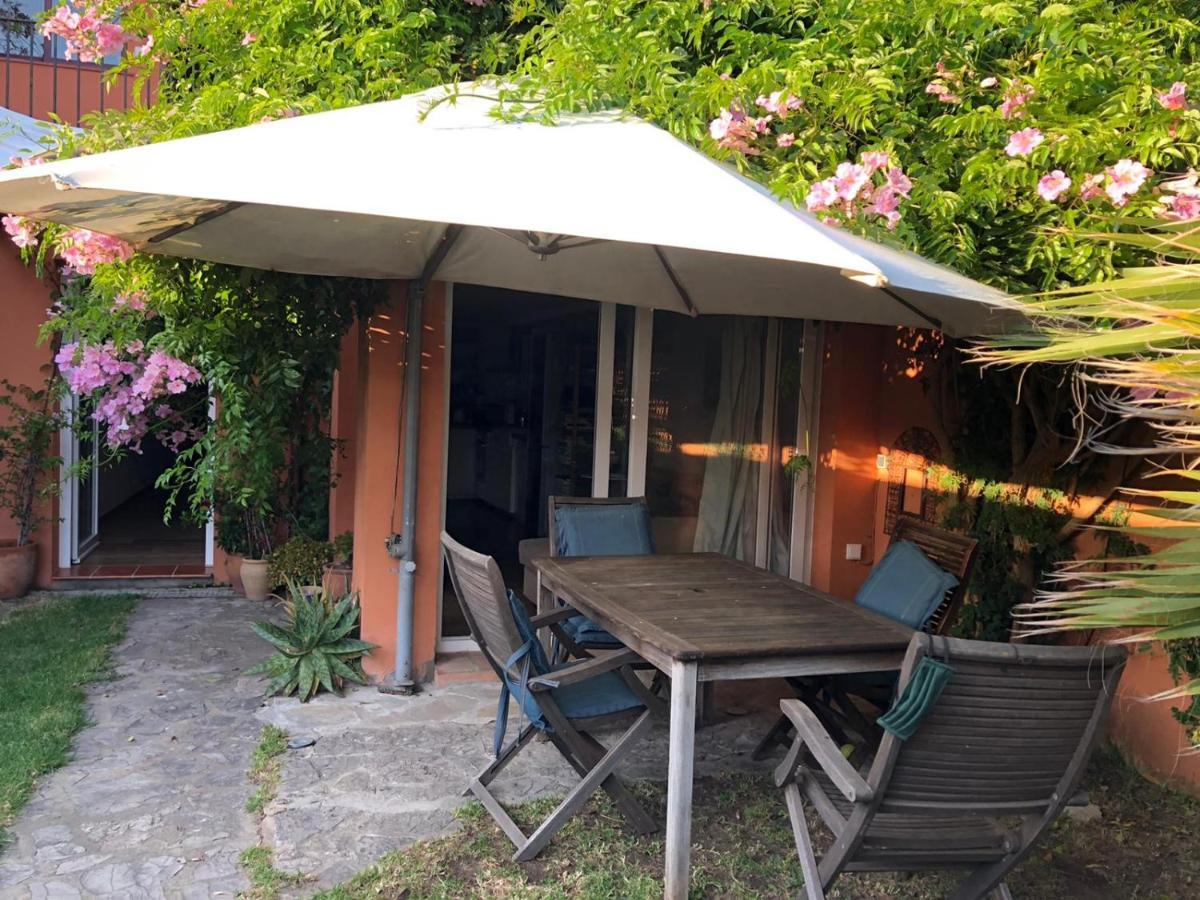 Beach Apartment Garden And Wifi Tarifa Bagian luar foto