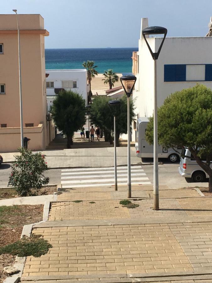 Beach Apartment Garden And Wifi Tarifa Bagian luar foto