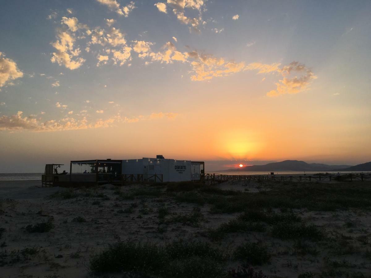 Beach Apartment Garden And Wifi Tarifa Bagian luar foto