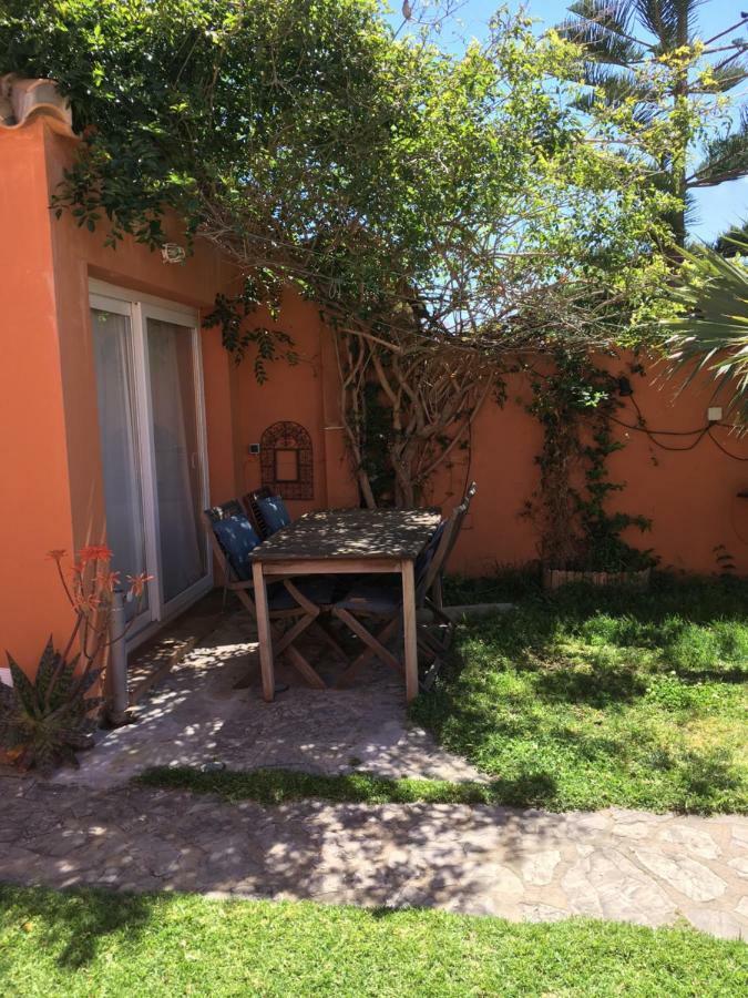 Beach Apartment Garden And Wifi Tarifa Bagian luar foto